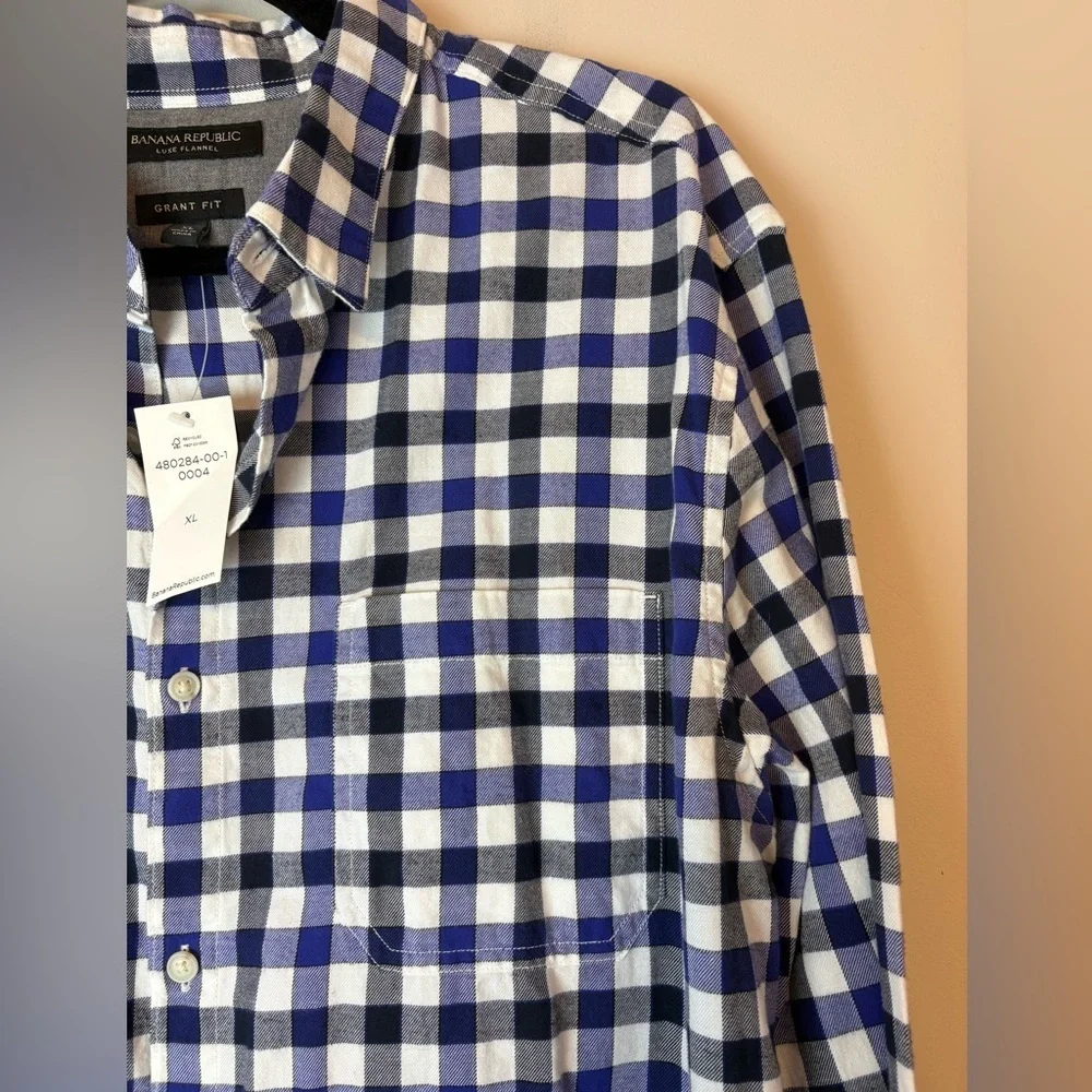 Banana Republic Grant Fit Luxe Flannel Shirt Men’s XL Blue White Checkered - Picture 3 of 8